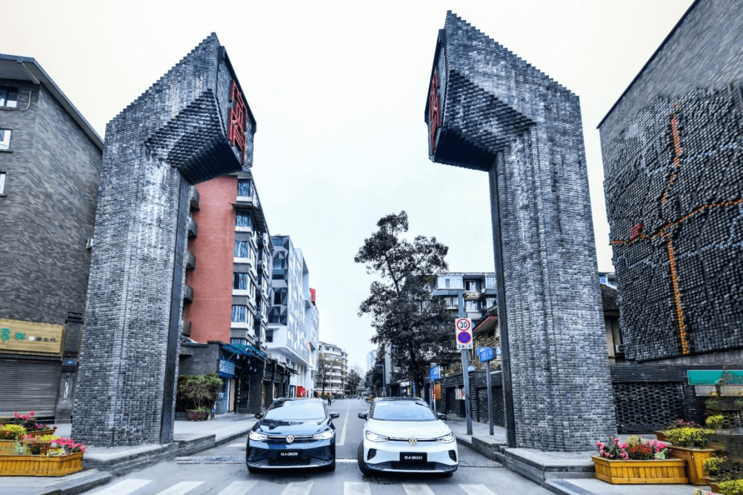 1653628585804785.png 640.png